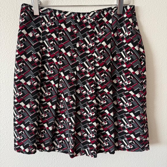 Ann Taylor Petite Geometric Print Pleated Lined Skirt Size‎ 6P - Picture 2 of 6